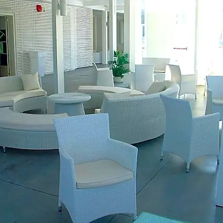 La Terrazza Hotell Barletta